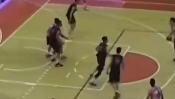 看看去NBA前的约基奇是怎么打球的！杨瀚森和他比如何？